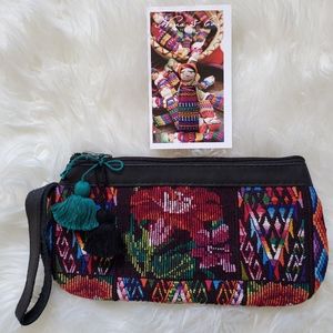 Nena and Co wristlet